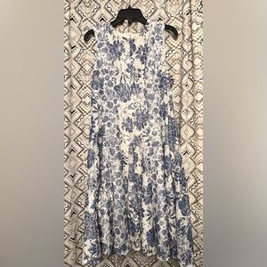 Beautiful Worn 2x Blue and White Tea Length Sun Dress